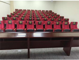 韶關(guān)乳源某禮堂椅