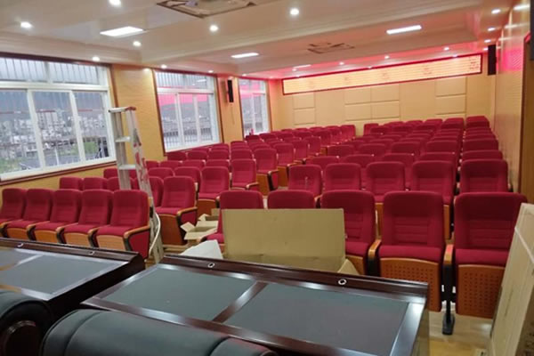 禮堂椅價格大概是要多少一個 哪個廠家價格優(yōu)惠